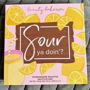 Beauty Bakerie eyeshadow palette.